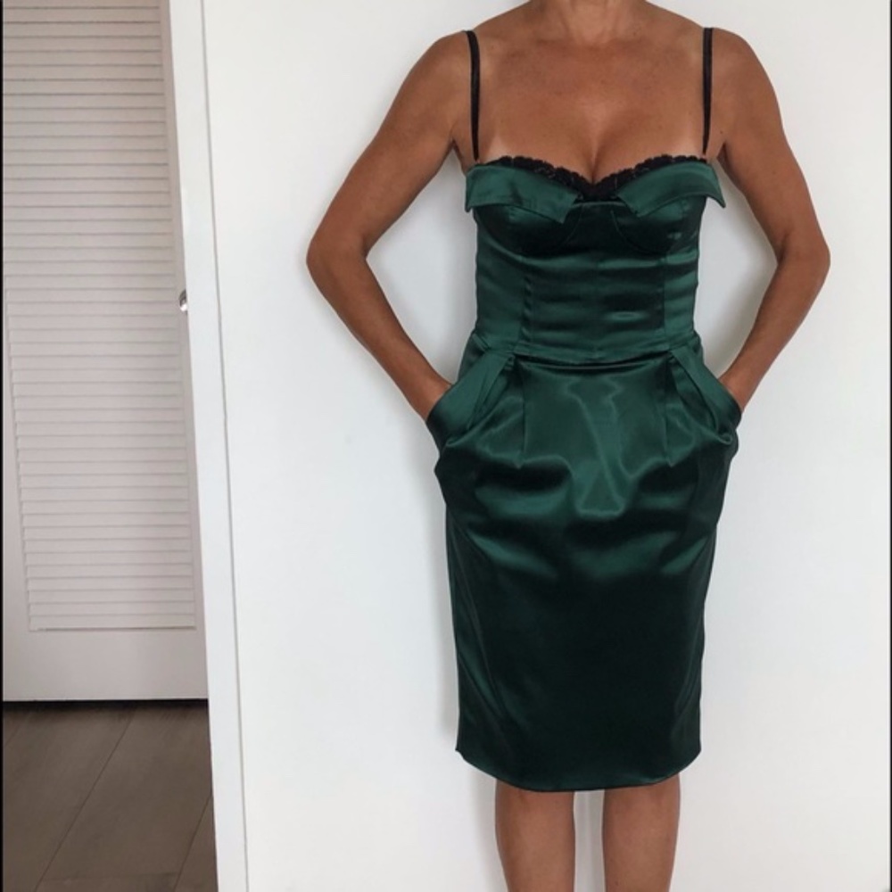 DOLCE & GABBANA VINTAGE GREEN SATIN CORSET DRESS+BLACK LACE BRA, SIZE 40